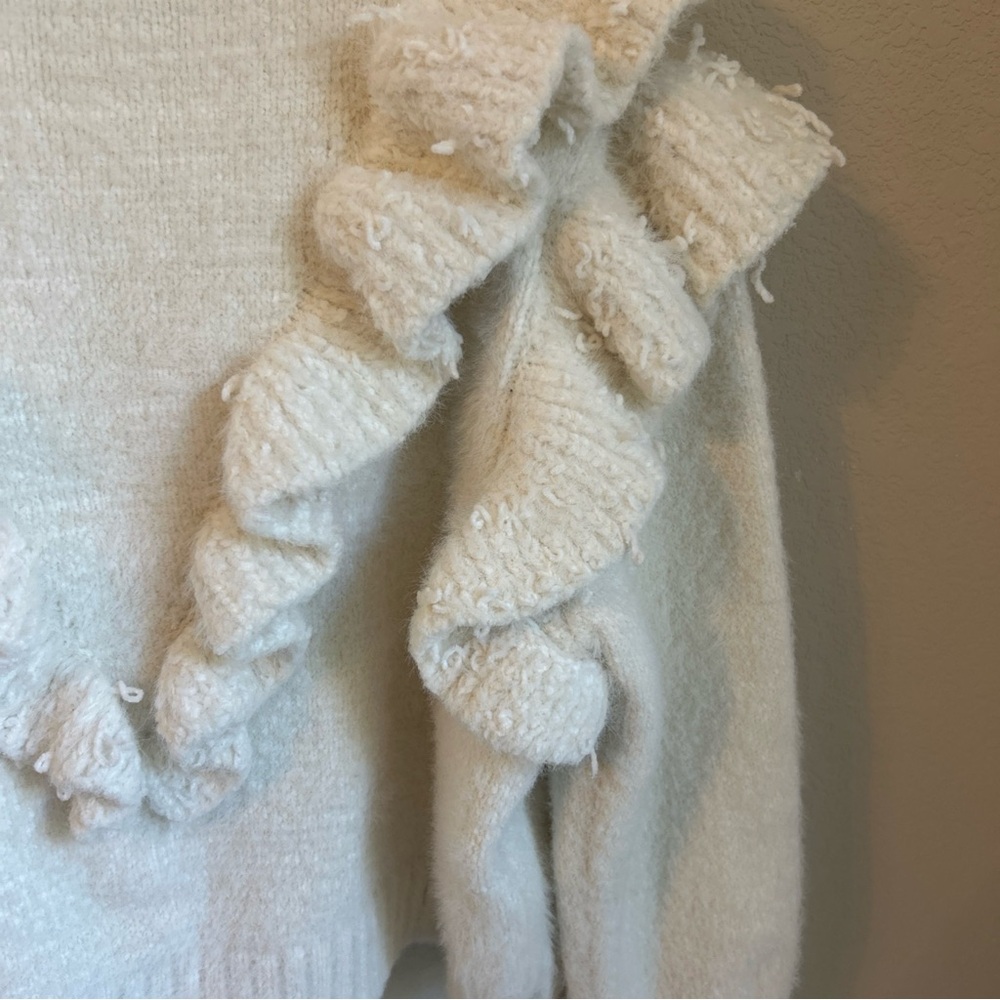 Farm Rio Cream Sweater Size P/S - Picture 8 of 11
